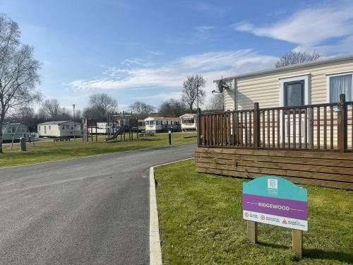 swift-bordeaux-gf02-59